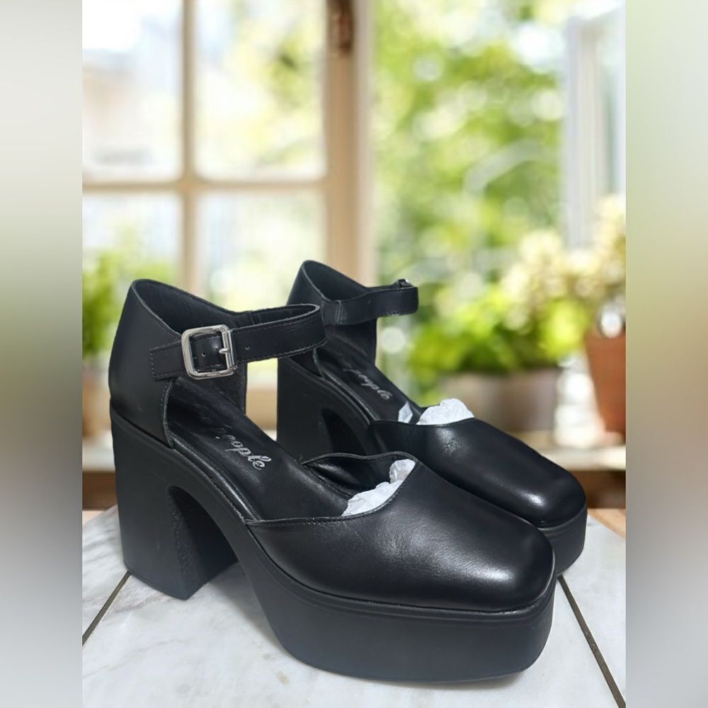 🔥 FREE PEOPLE Gwen Mary Jane Platforms Heels Size 39 US 8.5 - Picture 2 of 15
